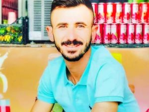 Traktörün Altında Kalan Genç Çiftçi Hayatını Kaybetti