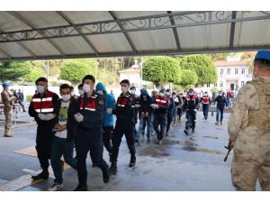 Çelik Kafes operasyonunda yakalanan şüpheliler adliyeye sevk edildi
