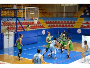 Herbalife Nutrition Kadınlar Basketbol Süper Ligi: Hatay Büyükşehir Belediyespor: 71 - İzmit Belediyespor: 65