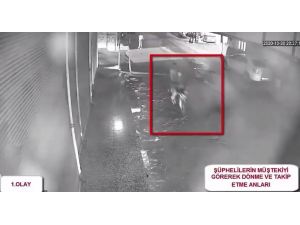 Motosikletli Kapkaççılar Polisten Kaçamadı
