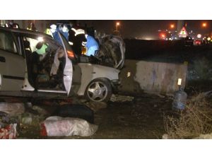 Başkent’te Otomobil Bariyerlere Çarptı: 1 Ölü, 2 Yaralı