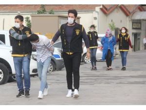 Adana’da "Gulu Gulu" Gasbı