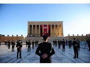 Devlet Erkanı 10 Kasım’da Anıtkabir’i Ziyaret Etti