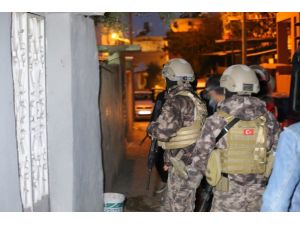 Aranan Şahıslara Şafak Operasyonu