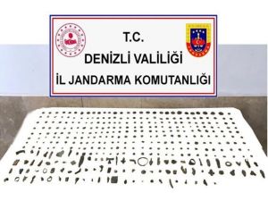 Tarihi Eserleri Satmak İçin Müşteri Ararken Yakalandı