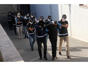 Kuru Sıkıdan Uzi Tabanca Yaptılar