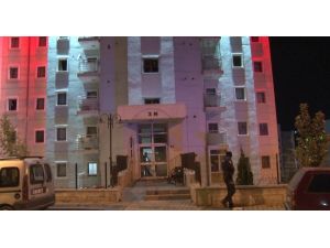 Tartıştığı Eşini Başından Tüfekle Vurup Başında Ağladı