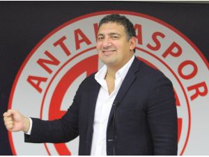 Ali Şafak Öztürk: "Alanyaspor Karşılaşmasını İnşallah Kazanırız"