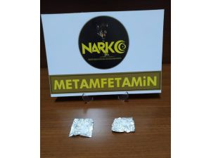 Otobüsten İner İnmez Uyuşturucu İle Yakalandı