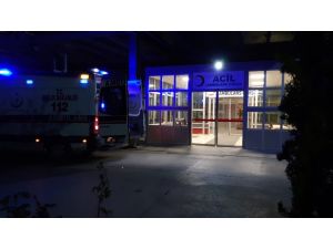 İşe Giden Karı Kocaya Önce Şişe Attılar, Sonra Bıçakla Yaraladılar