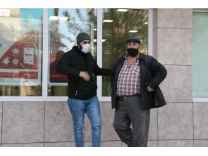 Bankaya Girmeye Çalışan Korona Virüslü Adam Hes Kodu Sayesinde Yakalandı