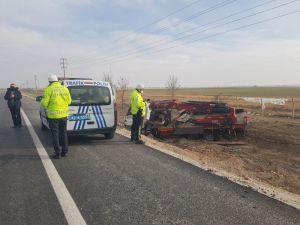 Konya’da Devrilen Vincin Sürücüsü Yaralandı