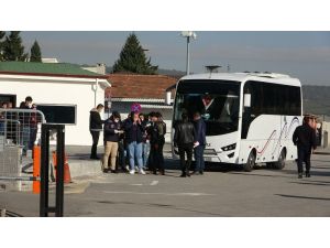 ‘Kargo Bizden’ Diyerek 41 İlde 82 Kişiyi Dolandırdılar