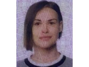 Kocasından Şiddet Gören Rus Güzellik Uzmanı Evinde Ölü Bulundu
