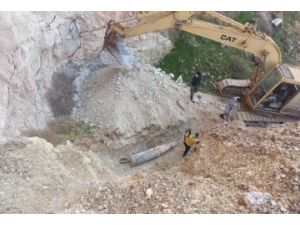 Msb: "Hava Kuvvetleri Komutanlığımıza Ait Eod Timimiz, El-bab Şehir Merkezinde Temel Kazısı Sırasında Yerin 5 Metre Altında Tespit Edilen Mk-84 Tipi 1 Ton Ağırlığındaki Genel Maksat Bombasını Kontrollü Bir Şekilde Yerin