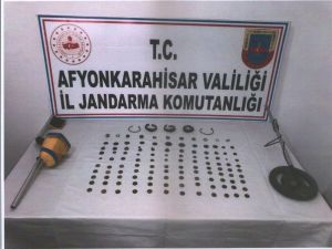 Elindeki Tarihi Eserleri Satmak İsterken Yakalandı