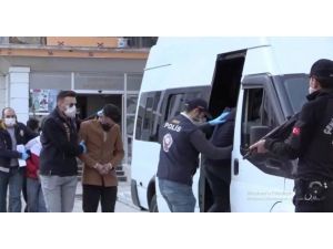 Mersin’deki Sahte Bahis Zanlıları Adli Kontrol Şartıyla Serbest Kaldı