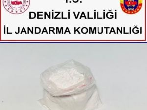 Şehirlerarası Otobüste Bulunan Şahsın Üzerinde 110 Gram Uyuşturucu Maddesi Ele Geçildi