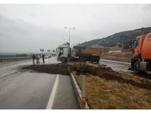 Refüje Çıkan Kamyonun Sürücüsü Yaralandı