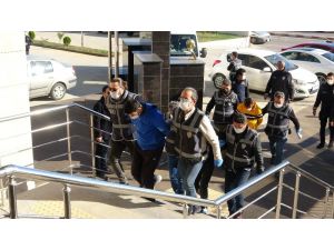 Polise Ateş Açan Suç Makinesi Gaspçılar Adliyeye Sevk Edildi