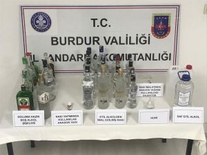 Burdur’da Kaçak İçki Operasyonu: 2 Gözaltı
