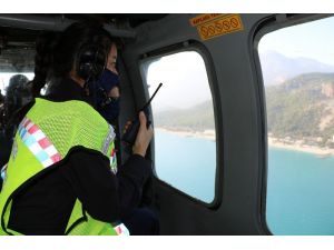 Antalya’da jandarma pandemi kurallarını havadan denetledi