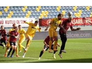 Süper Lig: Gençlerbirliği: 0 - Ankaragücü: 0 (İlk Yarı)