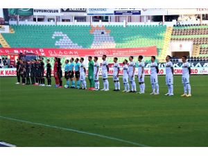 Süper Lig: Denizlispor: 1 - Alanyaspor: 0 (Maç Devam Ediyor)