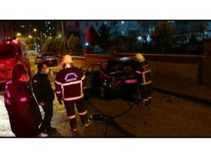 Abisi İle Tartışıp Aracını Yaktı