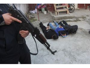 Adana’da Uyuşturucu Operasyonunda 2 Kişi Tutuklandı