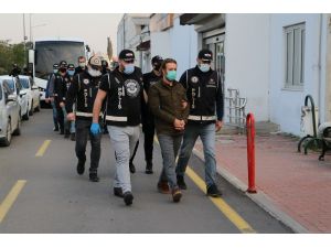 Ceyhan’daki Rüşvet Operasyonu Zanlıları Adliyeye Sevk Edildi