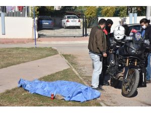 Antalya’da çocuk parkında erkek cesedi bulundu