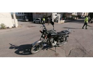 Ehliyetsiz yaptığı kaza 7 bin 839 liraya mal oldu