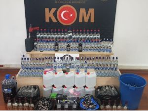 Denizli’de 22 Bin Litre Kaçak Ve Sahte Alkol Ele Geçirildi