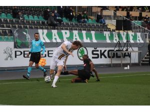 Süper Lig: Yukatel Denizlispor: 1 - Ankaragücü: 2 (Maç Sonucu)