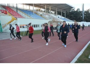 Isparta’da Gençler Özel Yetenek Sınavlarına Ücretsiz Kursla Hazırlanıyor