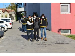 Karı Koca Ve Kız Kardeş, Çiftçinin Çıplak Videosunu Çekip Şantaj Yaptı