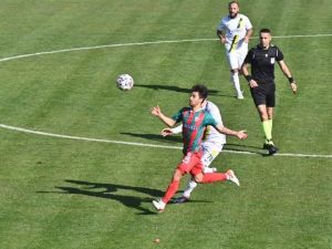 Misli.com 3. Lig: Osmaniyespor Fk: 3 - Karşıyaka: 1