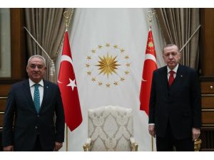 Cumhurbaşkanı Erdoğan, Dsp Genel Başkanı Aksakal’ı Kabul Etti