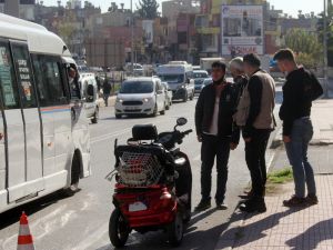 Çarptı, Yardımına Koştu, Gözyaşlarına Boğuldu