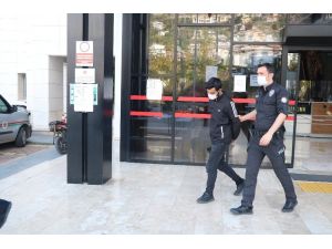 Alanya’da 3 motosiklet hırsızlığına karışan şüpheli yakalandı