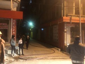 Hatay’da Apartmanın Bodrum Katında Yangın