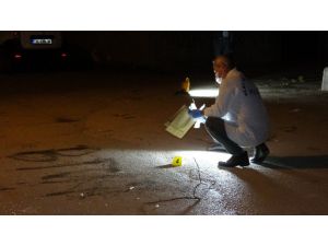 Adana’da Bıçaklı Saldırı: 1’i Ağır 2 Yaralı