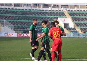 Süper Lig: Denizlispor: 0 - Hk Kayserispor: 1 (Maç Devam Ediyor)