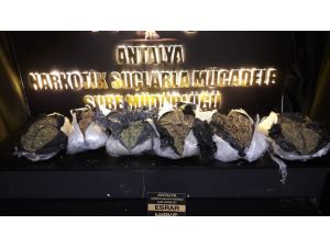 Antalya’ya getirilen 17 kilogram esrar ele geçirildi