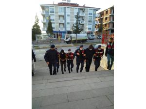 Antalya’da uyuşturucu şebekesine darbe: 8 tutuklama