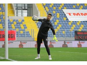 Hatayspor’dan Kaleci Munir Açıklaması