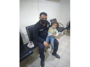 Kaybolan Suriyeli Çocuğu Zabıta Buldu