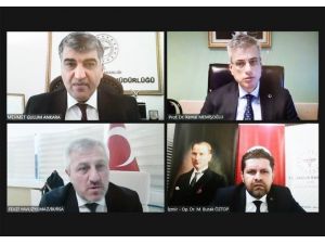 Sağlık Bakanı Fahrettin Koca: "İstanbul, Ankara, İzmir Ve Bursa Valilerimiz Ve İl Sağlık Müdürlerimizle Ayrı Ayrı Görüşüp Salgın İle İlgili Durum Değerlendirmesi Ve Aşı Hazırlıklarını Ele Aldık. Son İki Hafta İçinde İst