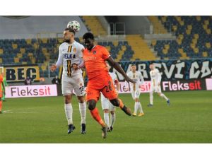 Süper Lig: Mke Ankaragücü: 1 - Medipol Başakşehir: 2 (Maç Sonucu)